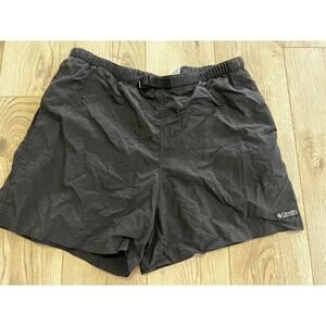 Women's black Columbia shorts size Large